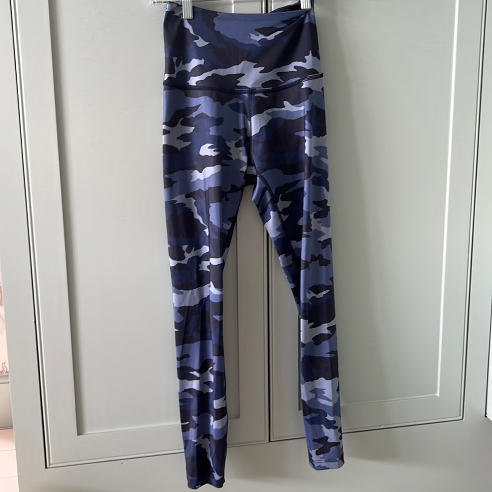 blue camo lululemon leggings